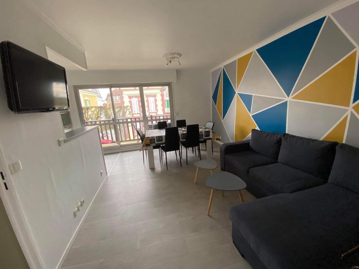 Cabourg Centre, Appartement Pour 4 Personnes A 100M De La Mer Eksteriør billede